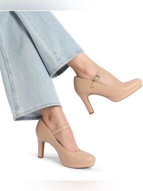 Sz 7 Dream Pairs Classic Nude Mary Jane Heels - Women